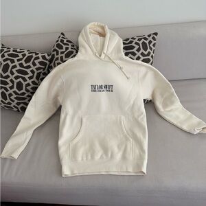 2024 Official Taylor Swift Eras Tour International Sweatshirt - Cream Size XS
